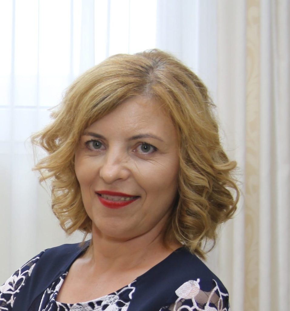 Daniela Dumbrăvicean